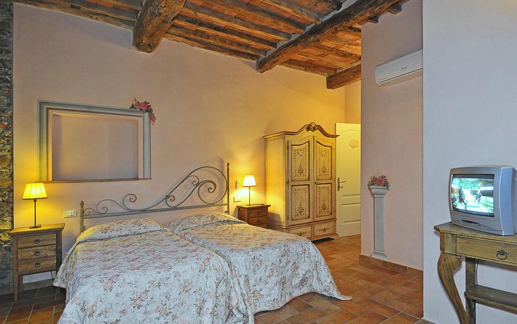 Le Ginestre B & B Massarosa Habitación foto